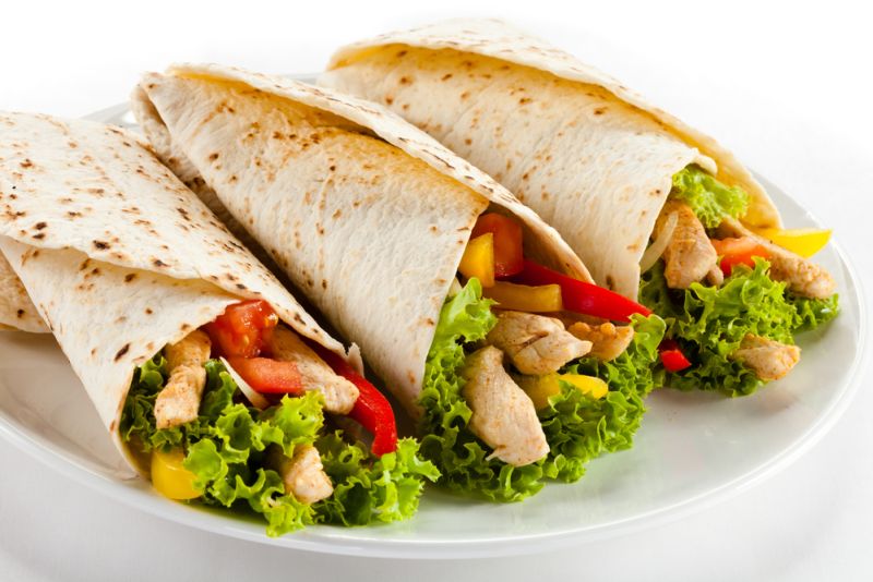 Burritos dietetici, cu carne de curcan